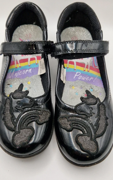 Black patent mary jane school shoes