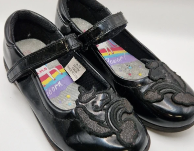 Black patent mary jane school shoes
